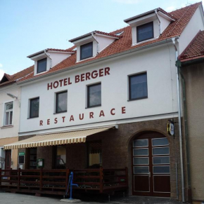 Hotels in Kamenice Nad Lipou